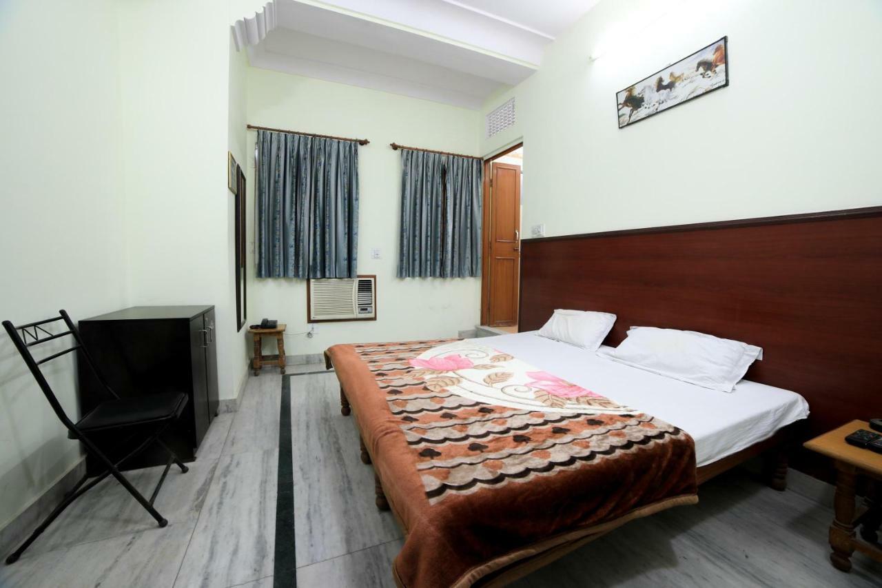 Boby Home Stay " Boby Mansion " Jaipur Ngoại thất bức ảnh